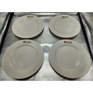 MAXWELL & WILLIAMS SALAD/DESSERT PLATE WHITE (Set of 4) READ!!